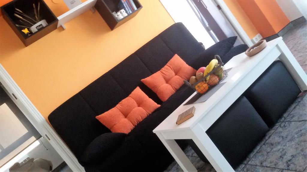 Apartamento El Mirlo Blanco ビリェーナ エクステリア 写真